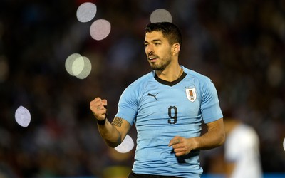 江南电竞-助攻后图拉姆比心庆祝